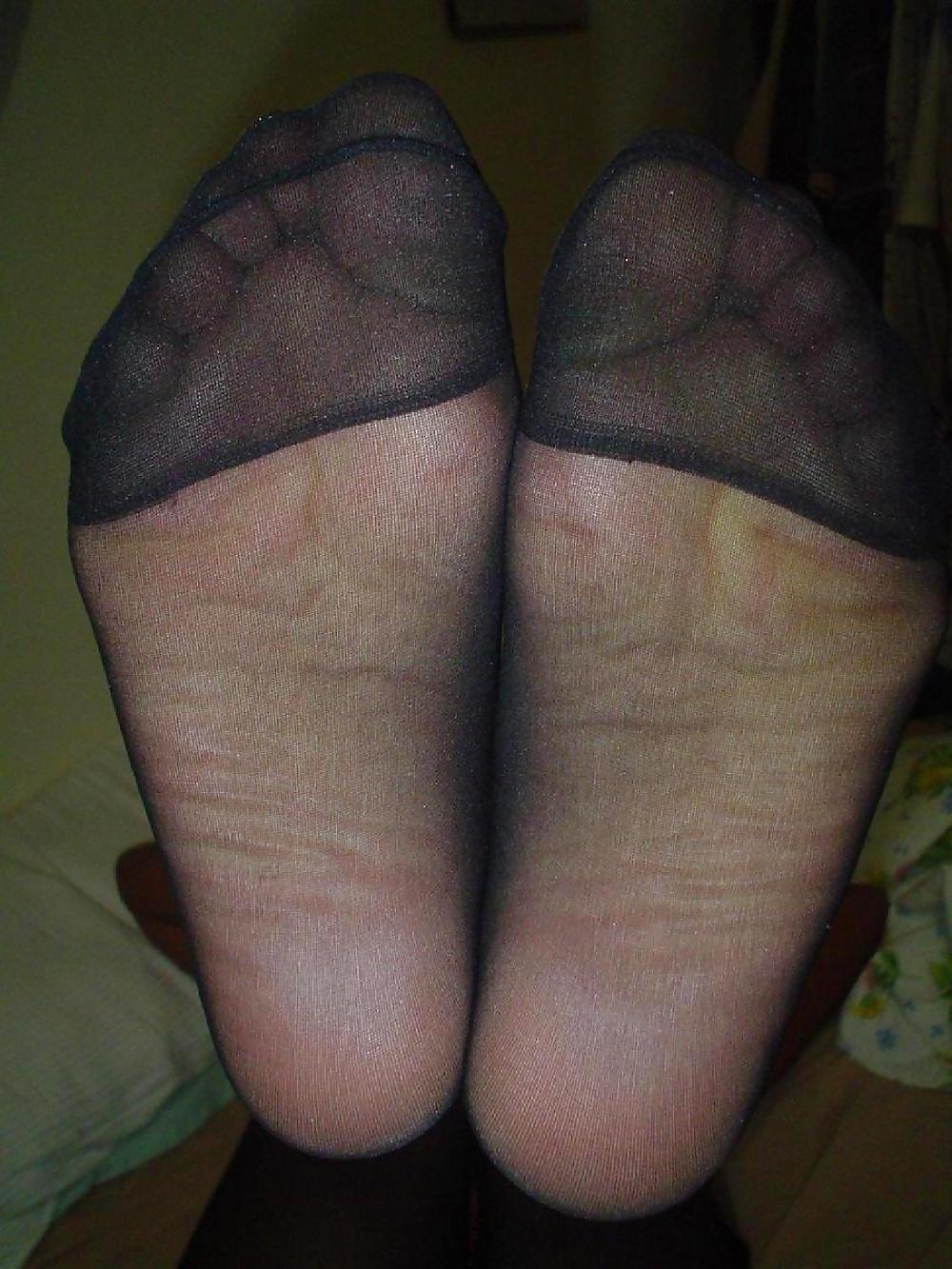 16P My wife's feet-i piedi di mia moglie 2