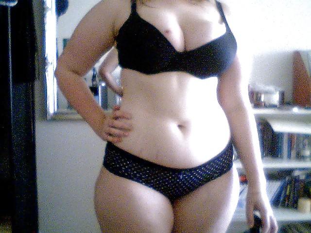 25P From Chubby, through Thick, to Big - Beautiful Women 03