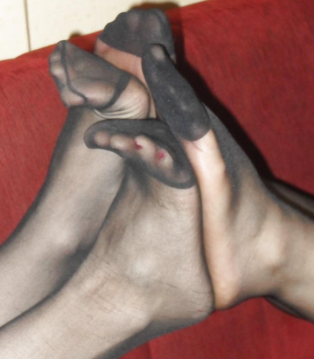 25P Nylon feet 5
