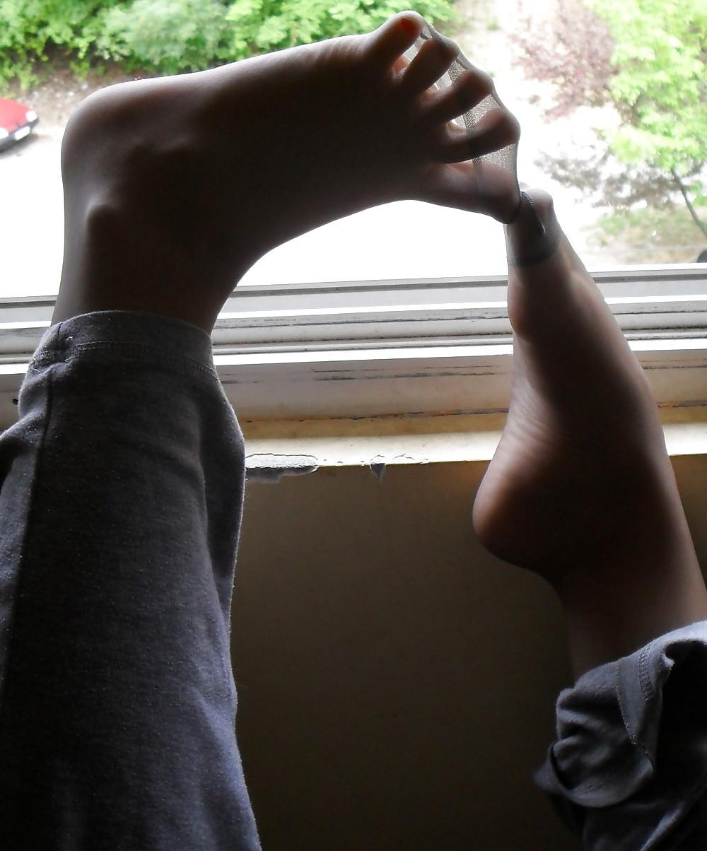 25P Nylon feet 5
