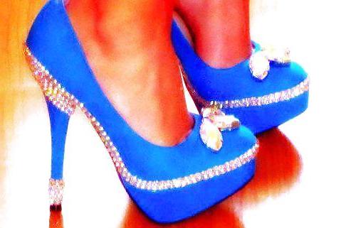 25P Feet and heel fetish 10