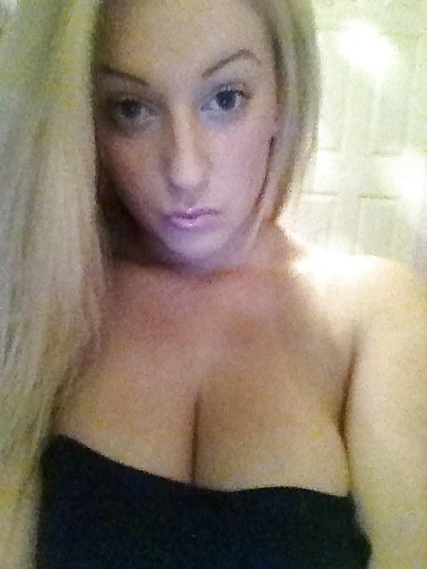 9P Blonde goddess!!