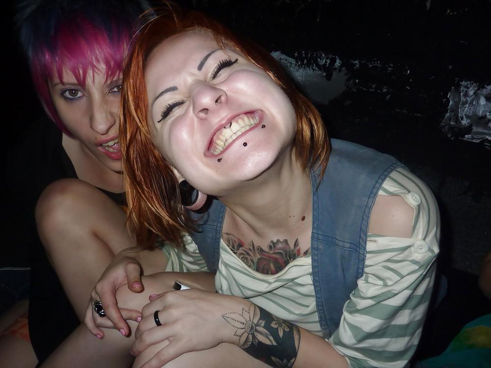 24P Punk lesbian girls