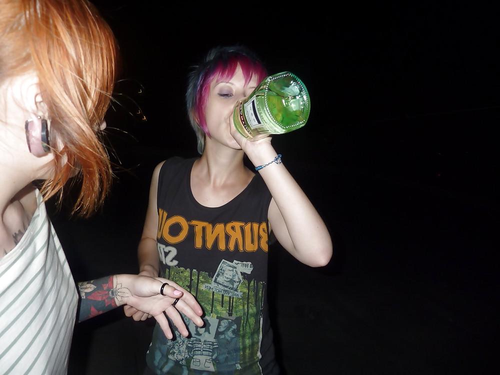 24P Punk lesbian girls