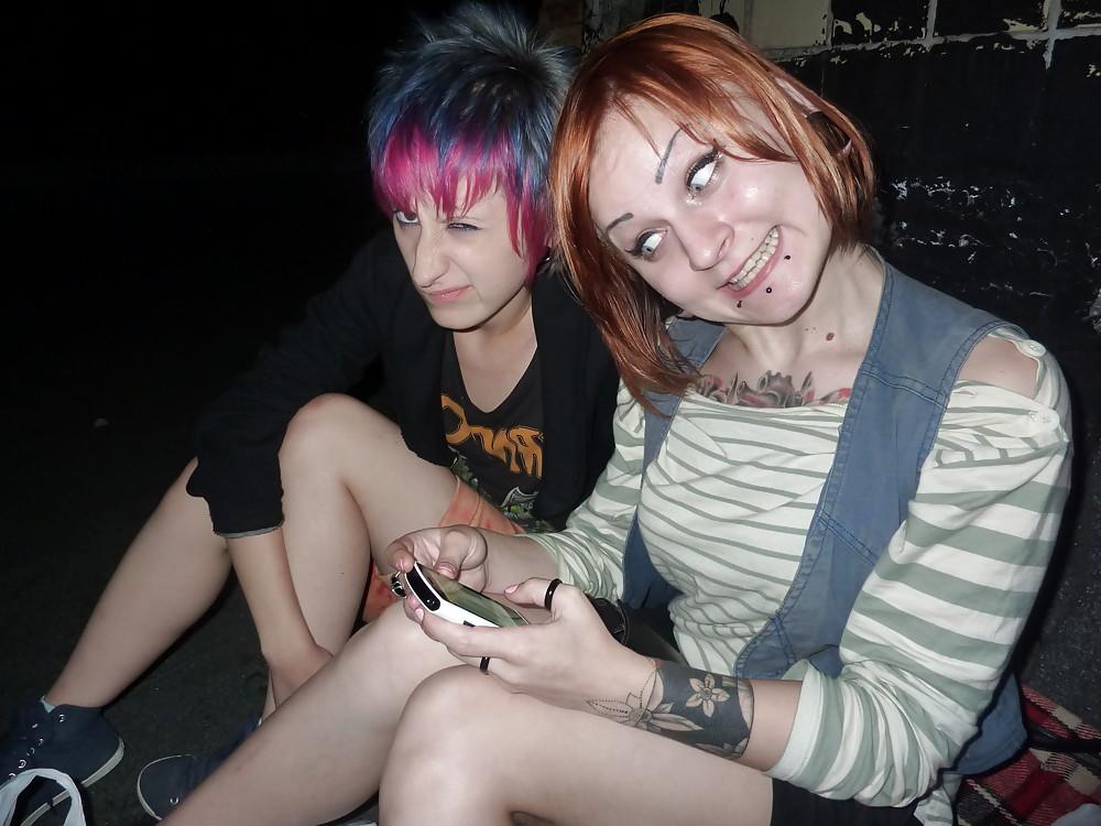 24P Punk lesbian girls