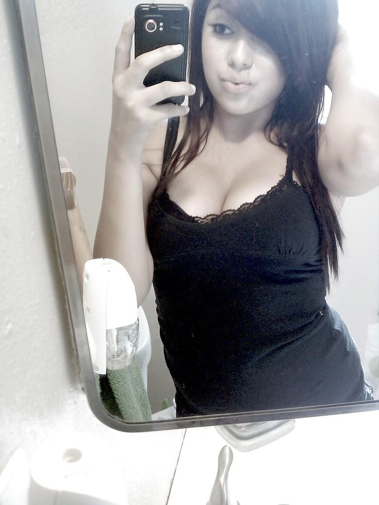 12P How dou you like this busty latina bitch? (comment pls)