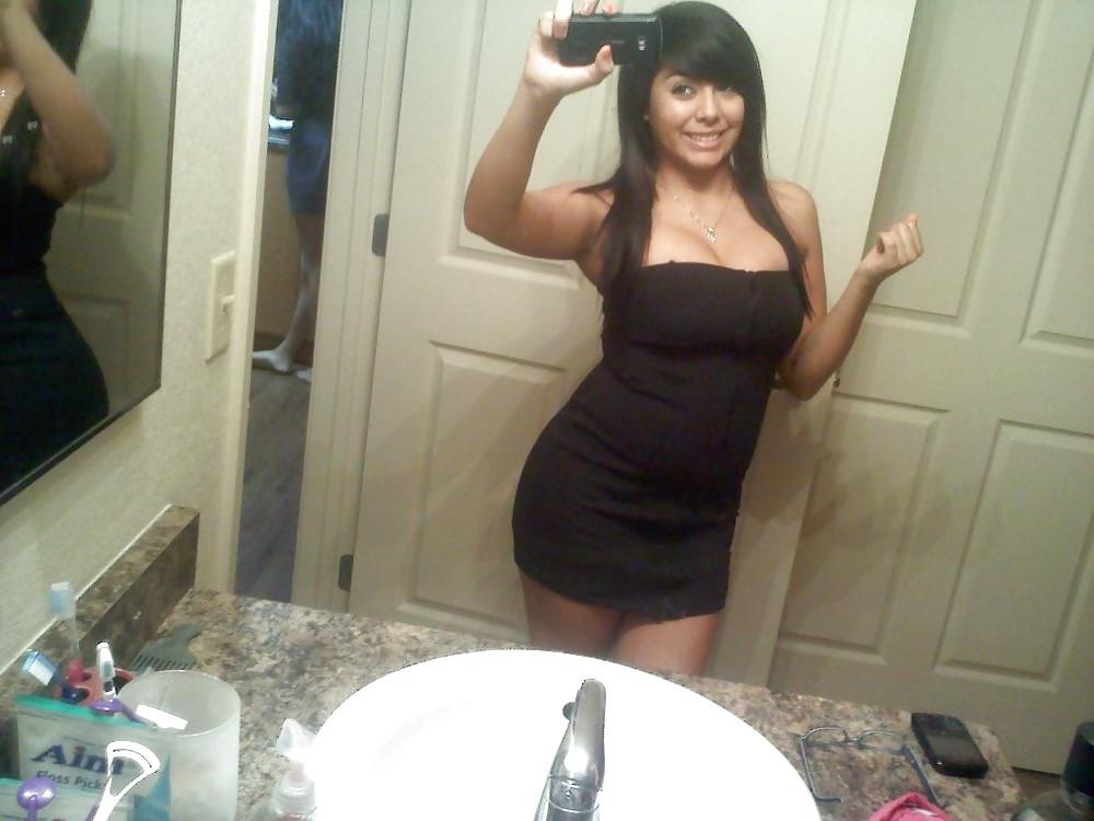 12P How dou you like this busty latina bitch? (comment pls)