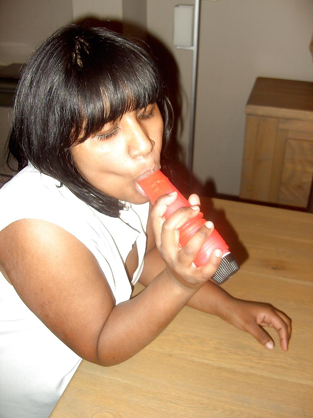 25P Chubby indian GF strips