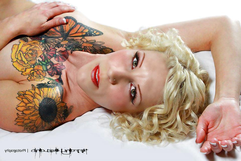 25P Tattoo models (female) 15.1