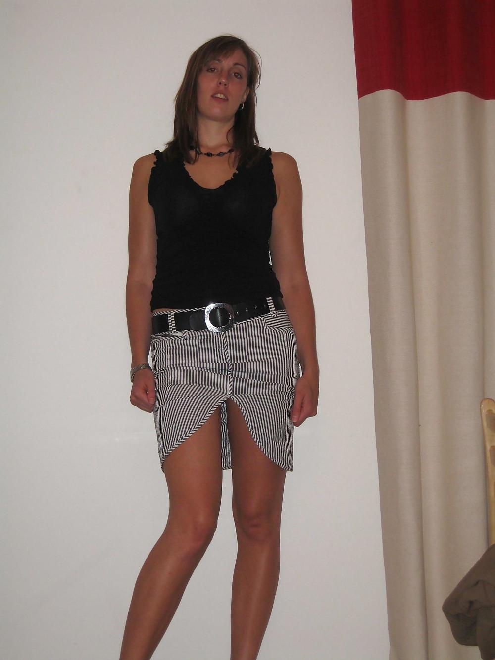 25P Amateur British Brunette