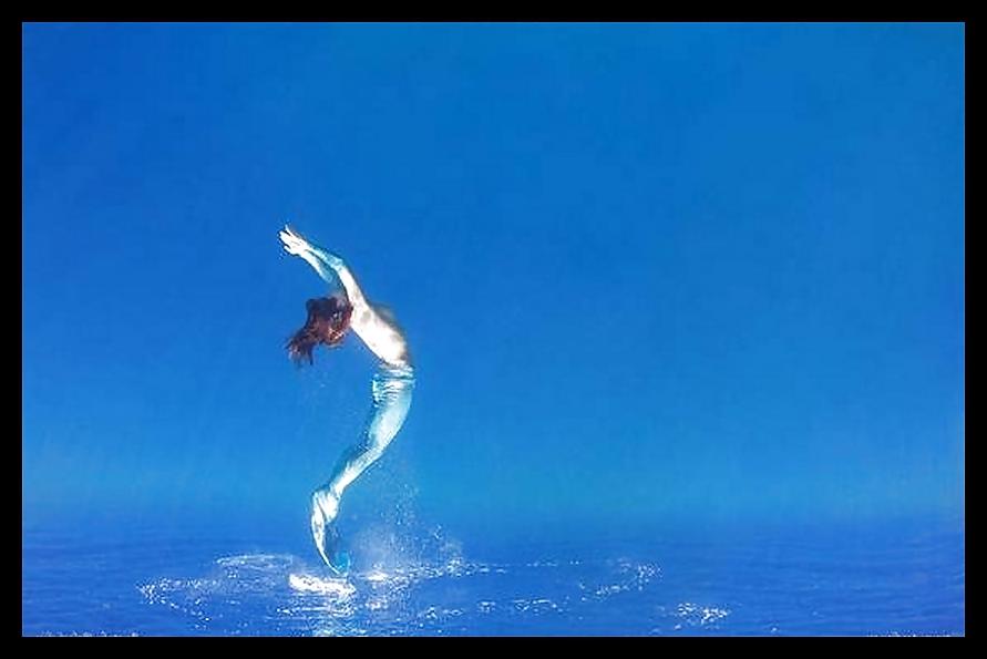 25P Underwater Art Anatoly Beloshchin for Black--Widow II