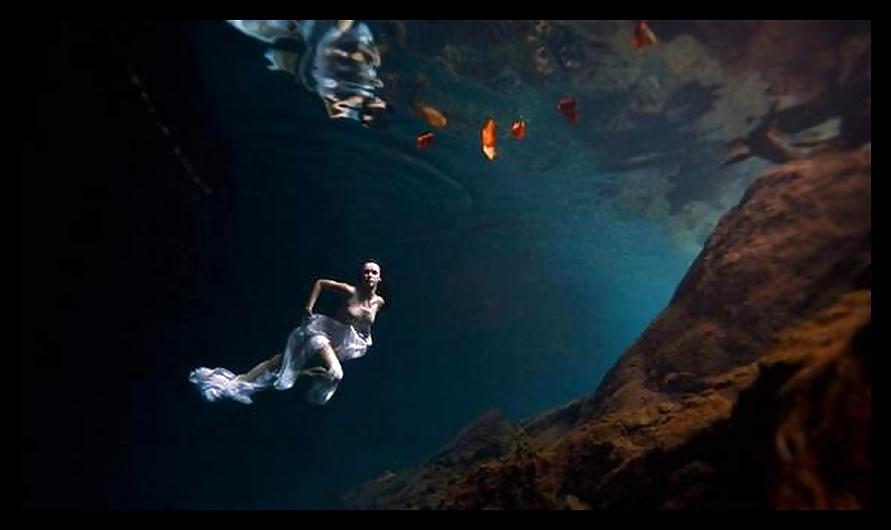 25P Underwater Art Anatoly Beloshchin for Black--Widow II