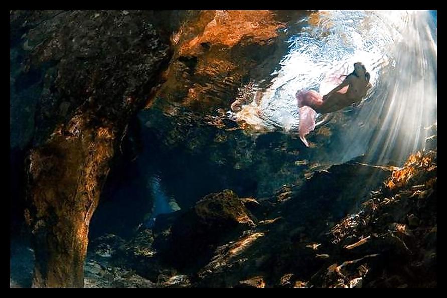 25P Underwater Art Anatoly Beloshchin for Black--Widow II