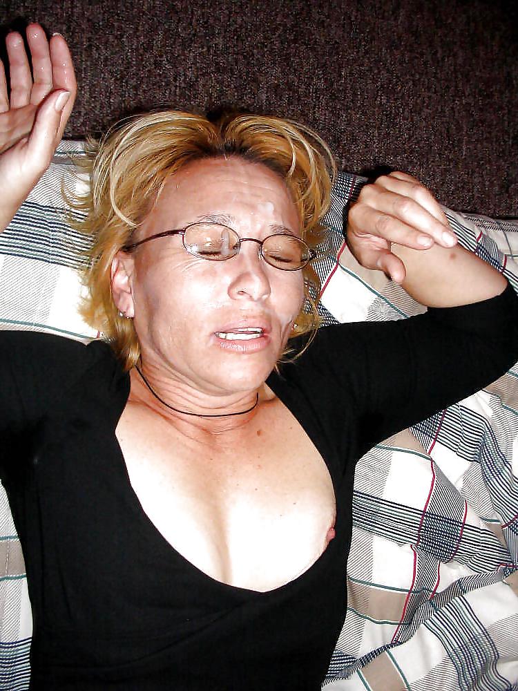 25P MILFS WITH GLASSES AND CUM