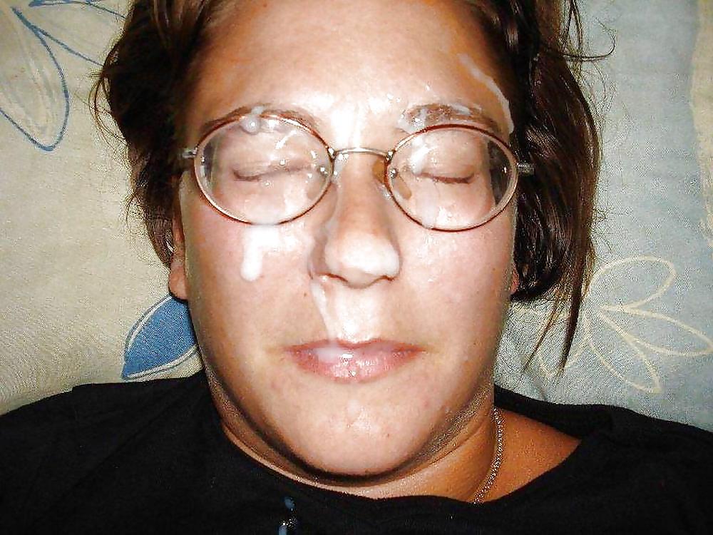 25P MILFS WITH GLASSES AND CUM