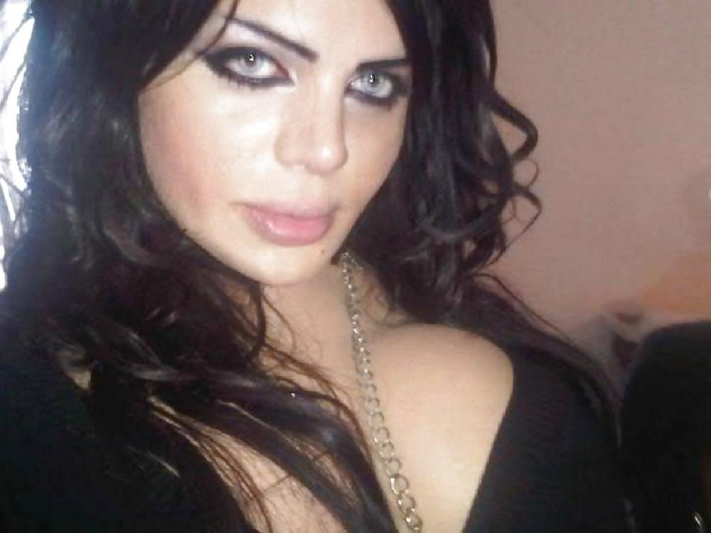 6P Sexy arabic bitch from egypt 