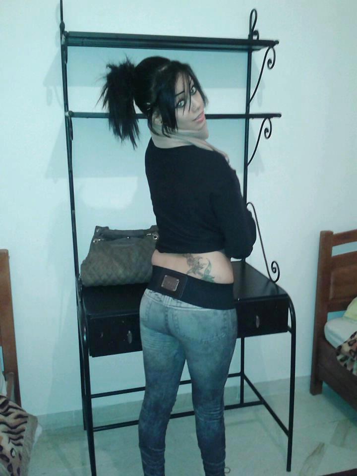 8P Marwa the Tunisian bitch (part 1)