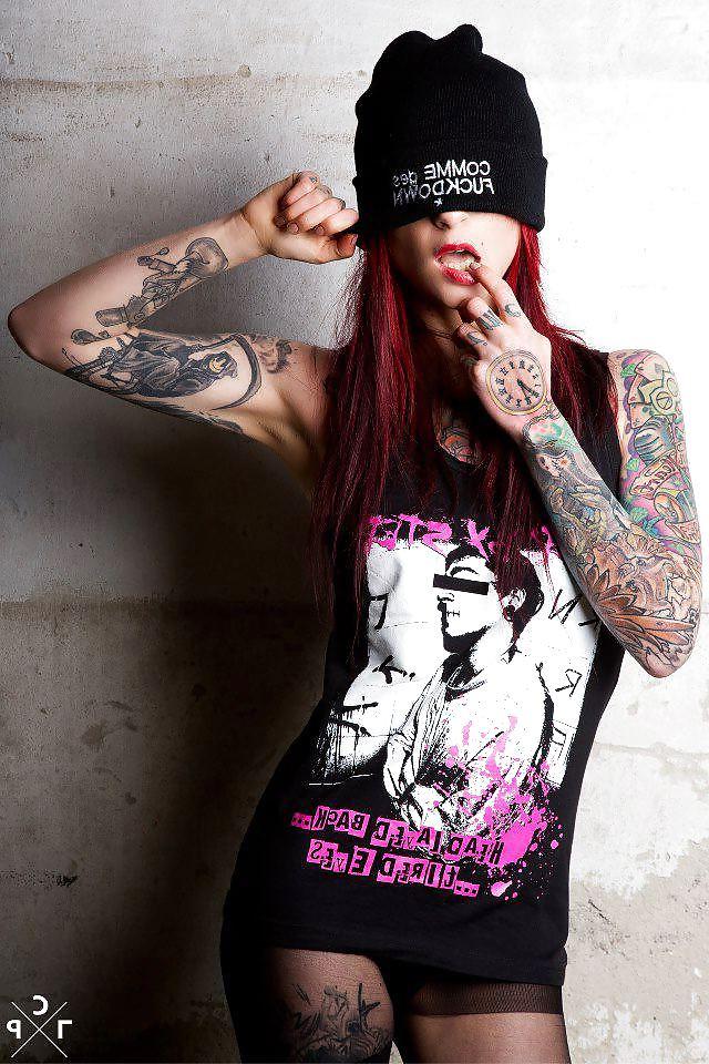 25P Tattoo models (female) 20.1
