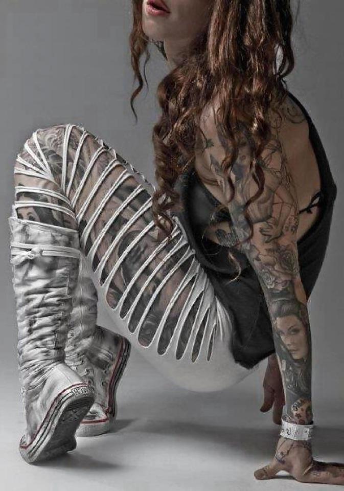25P Tattoo models (female) 20.1