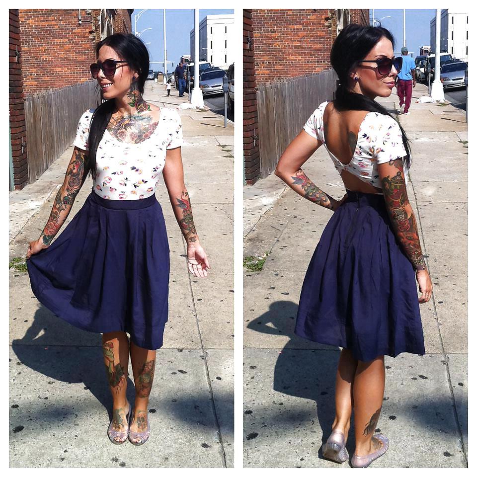 25P Tattoo models (female) 19.2