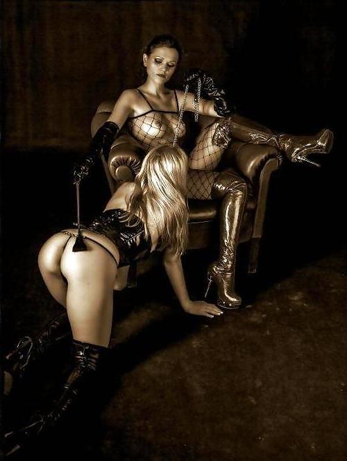 25P Submission erotic art