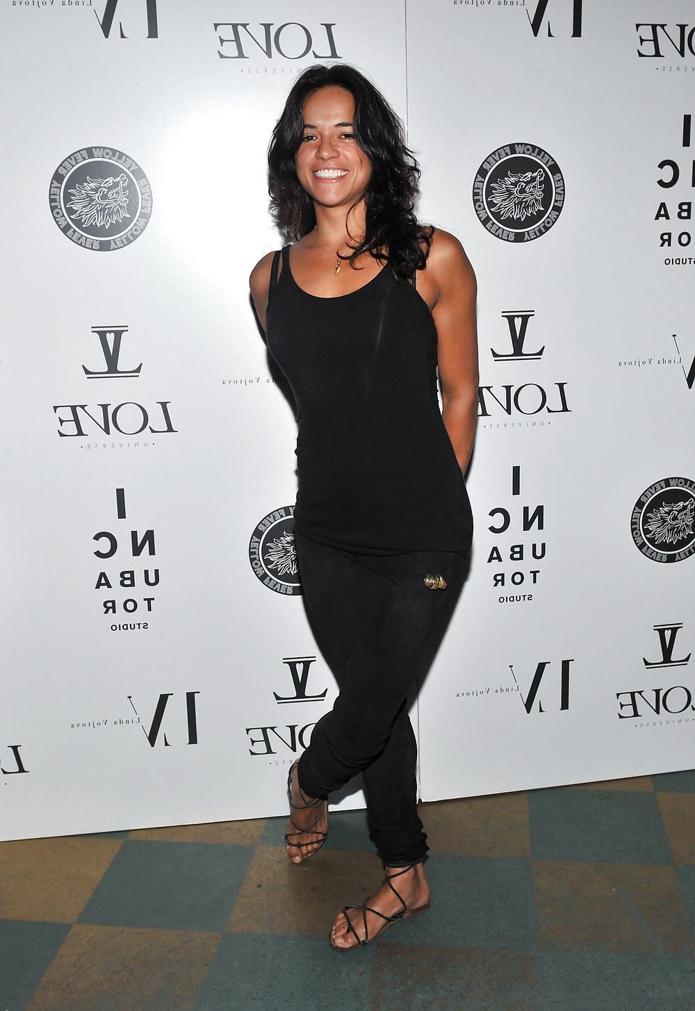 25P Michelle Rodriguez Feet