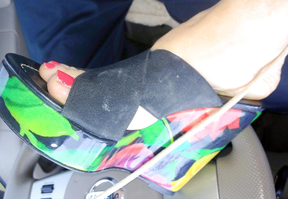 25P 9 west and my feet