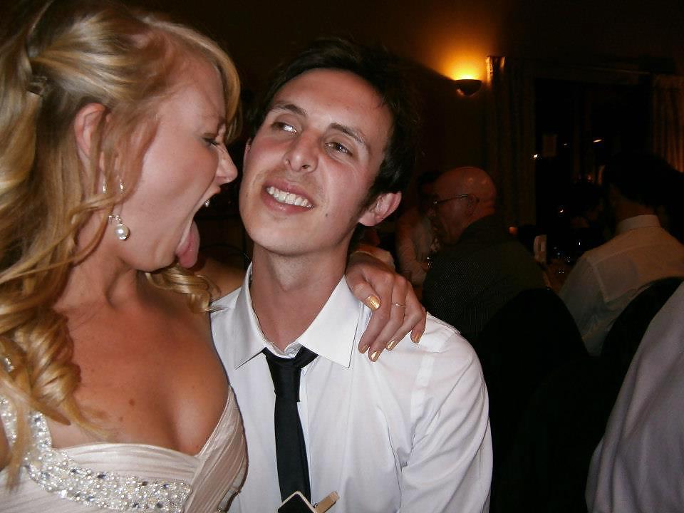 14P Sexy Blonde Bitch WWYD