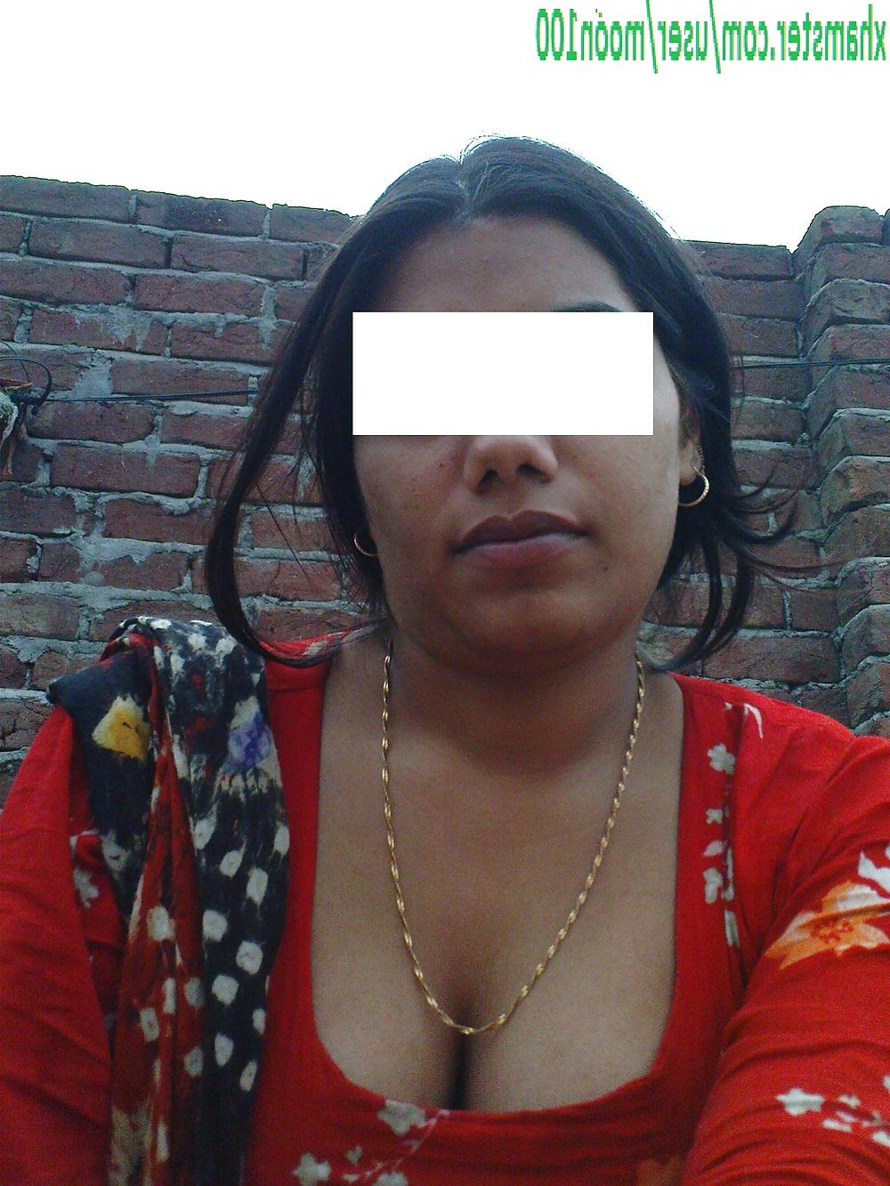16P PAKI VILLEGE FEMALE