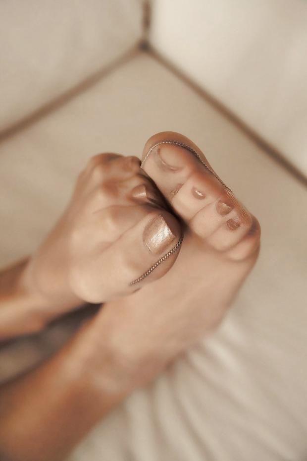 25P Stocking Feet