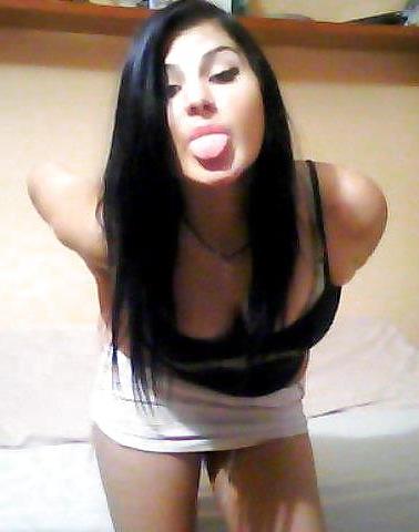 19P Hot teen italin bitch want only CUM