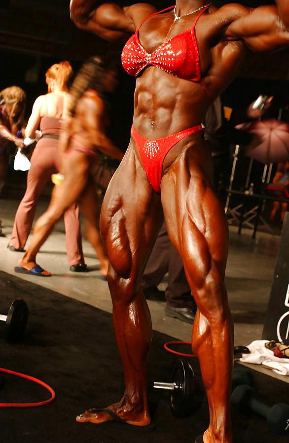 25P Girls with muscles