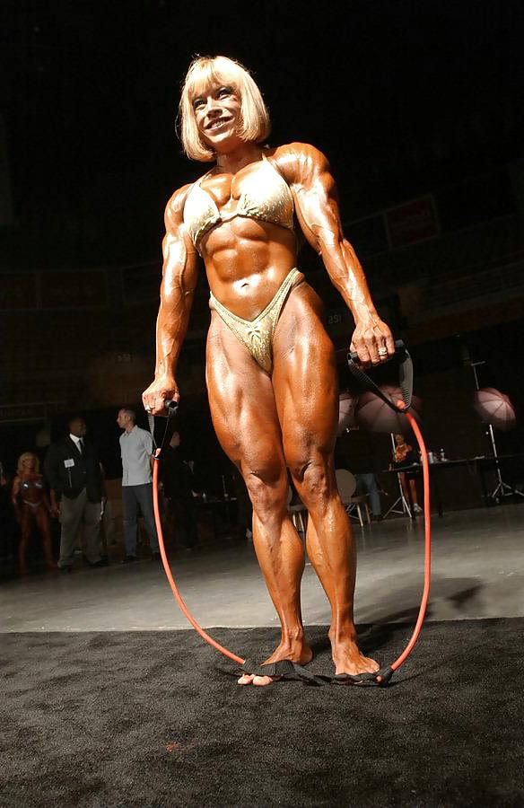 25P Girls with muscles