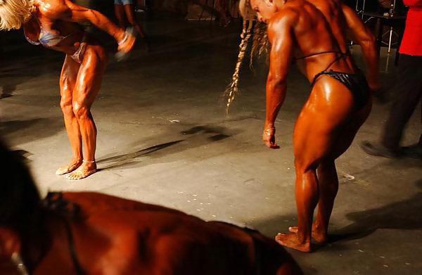 25P Girls with muscles