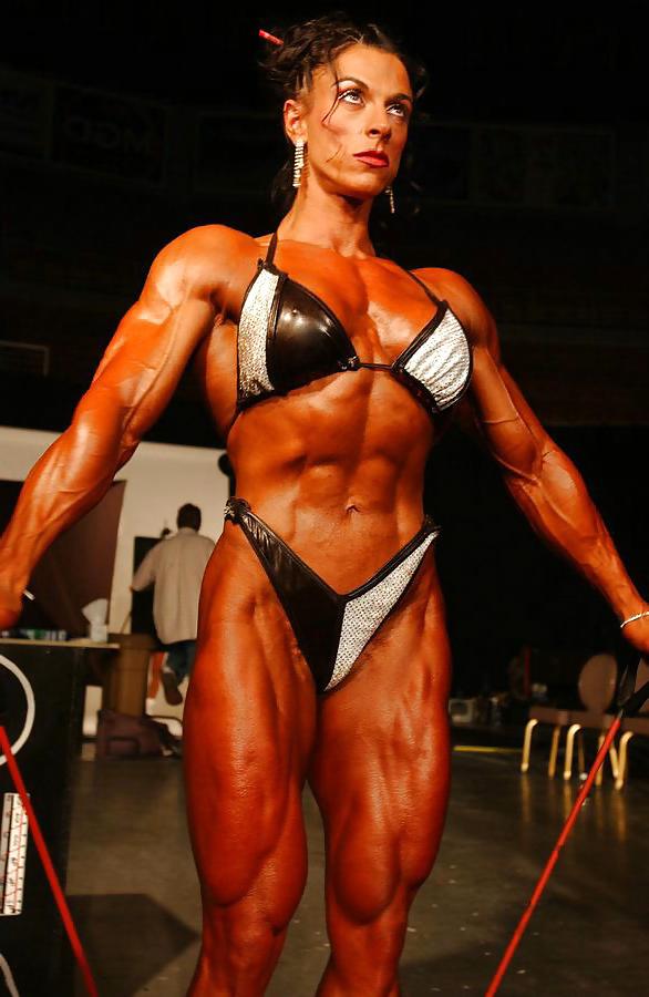 25P Girls with muscles