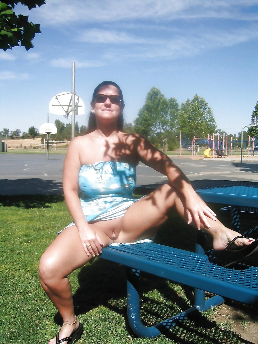 18P Wide and Open in Public -113-