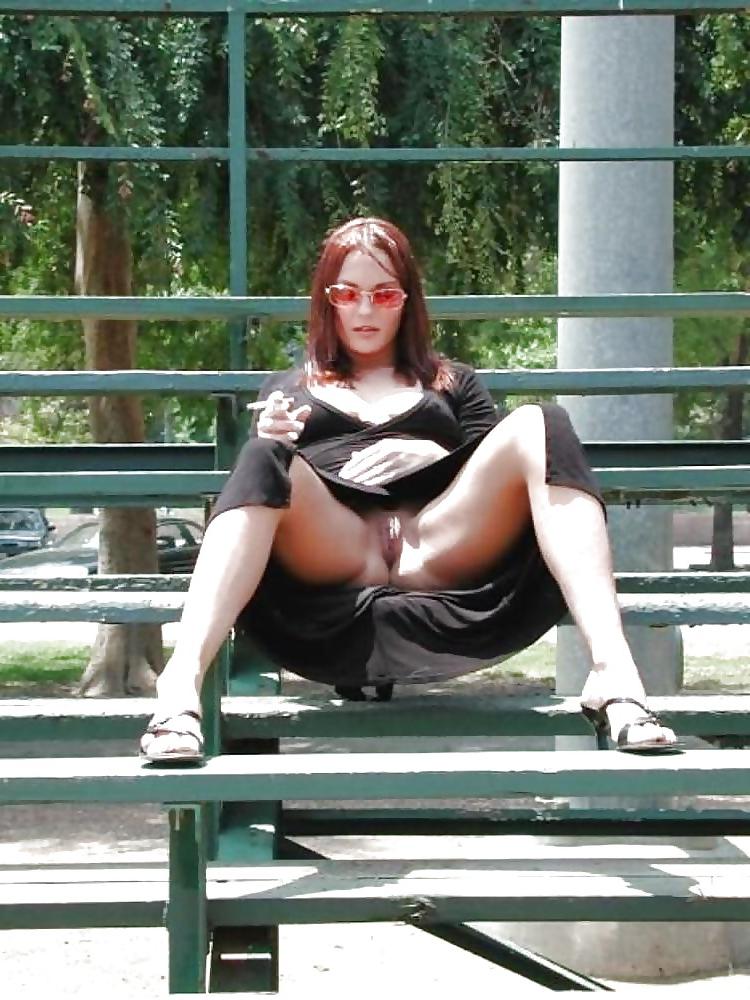 18P Wide and Open in Public -134-