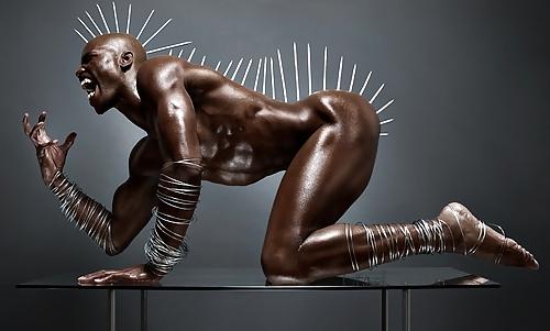 25P Art of male nudes...