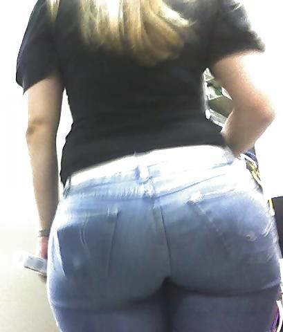 25P 100 Big British Asses