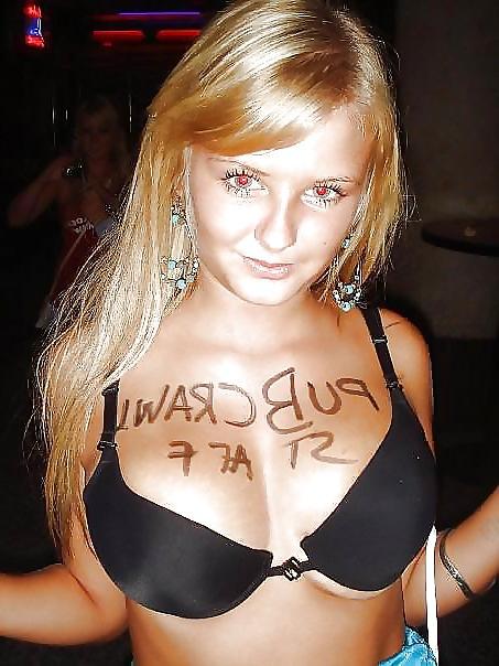 15P Which bitch to fuck - choose and comment 2 !!!