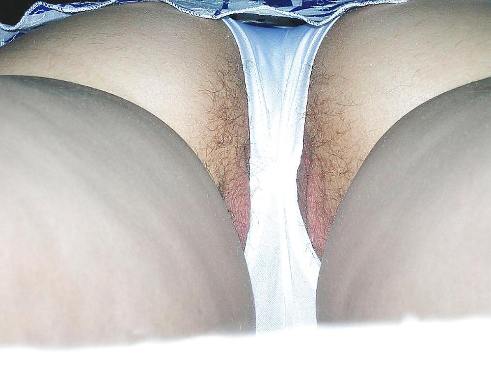 13P A new friend and she loves anal play!