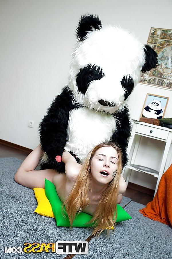 16P Exciting military sex play