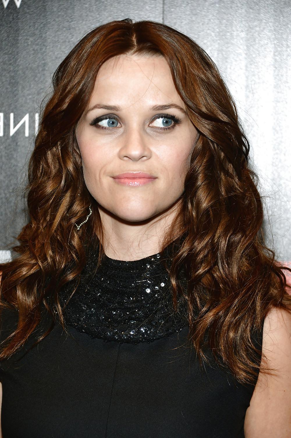 8P Reese Witherspoon - 'Mud' screening in NYC