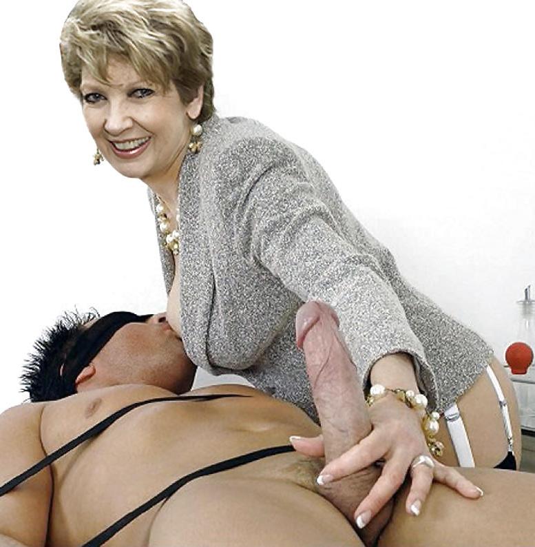 24P German mature celeb bitch Carolin Reiber 2