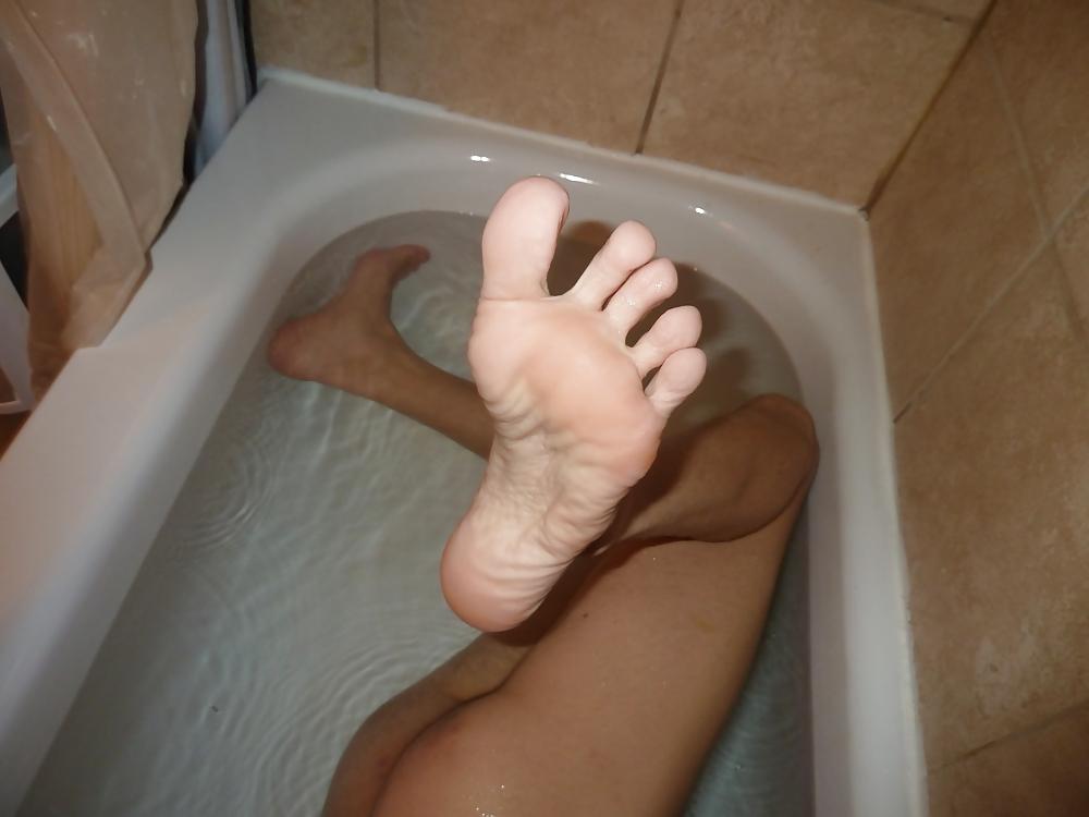 5P Sexy feet and toes