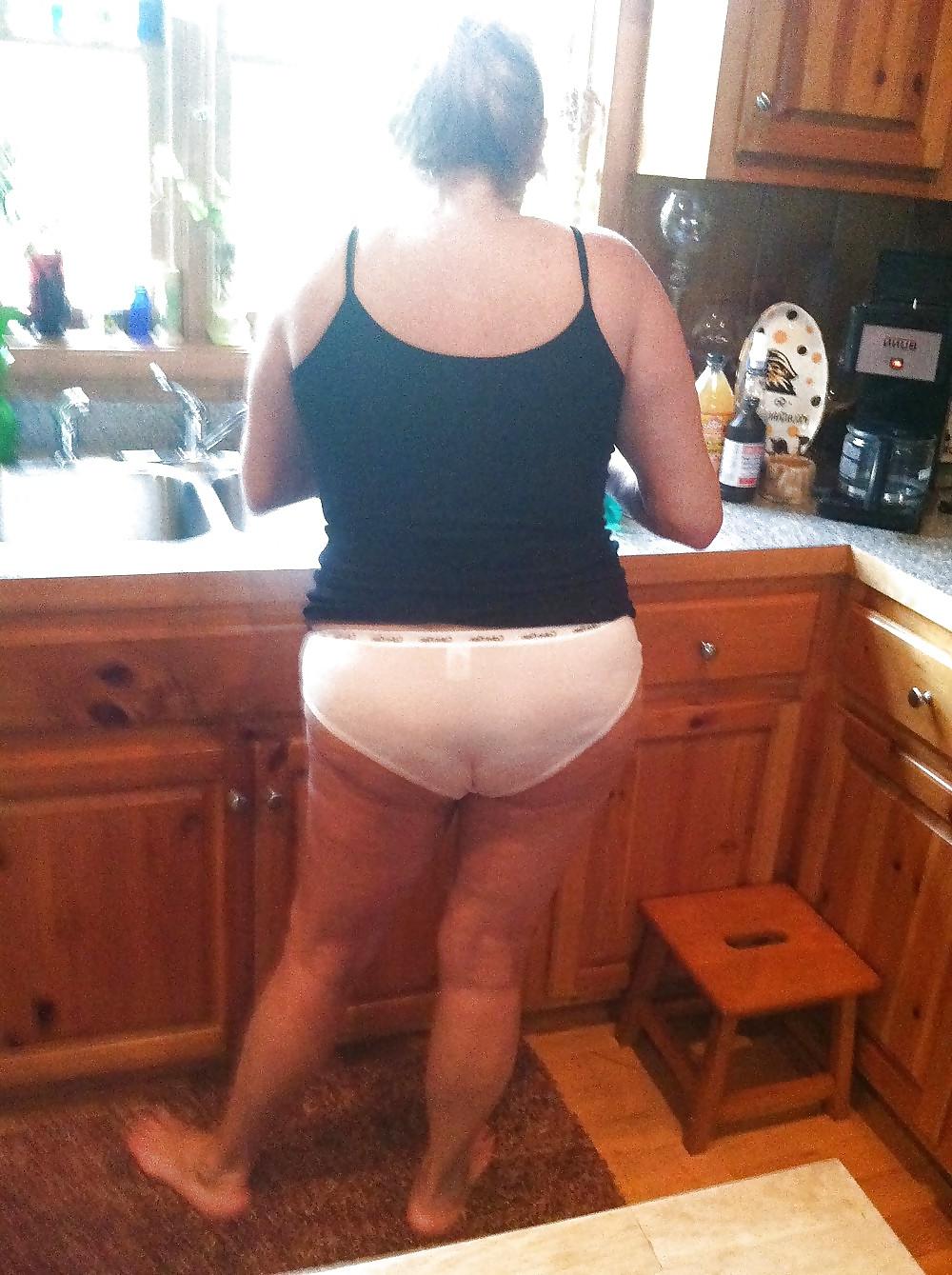 21P Catching mom around the house