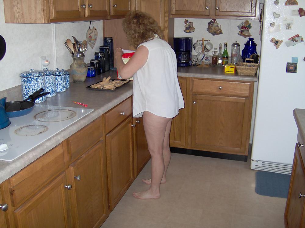 21P Catching mom around the house