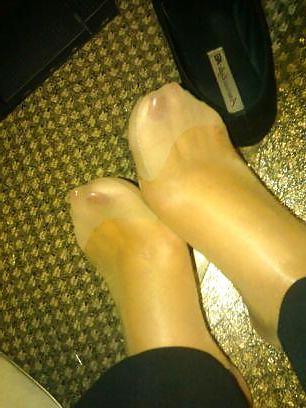 25P Sexy hosed feet