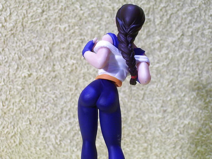 13P Yellow Towel - Art of Fighting: Yuri Sakazaki