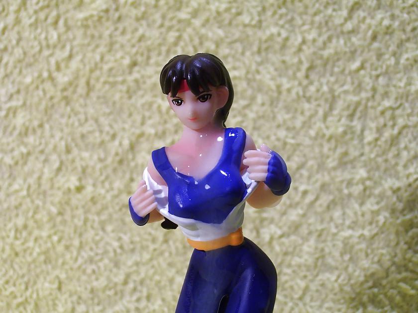 13P Yellow Towel - Art of Fighting: Yuri Sakazaki